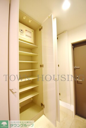 河田町ガーデン クラブフロアの物件内観写真